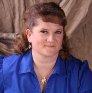 Meet your Posher, Sandi